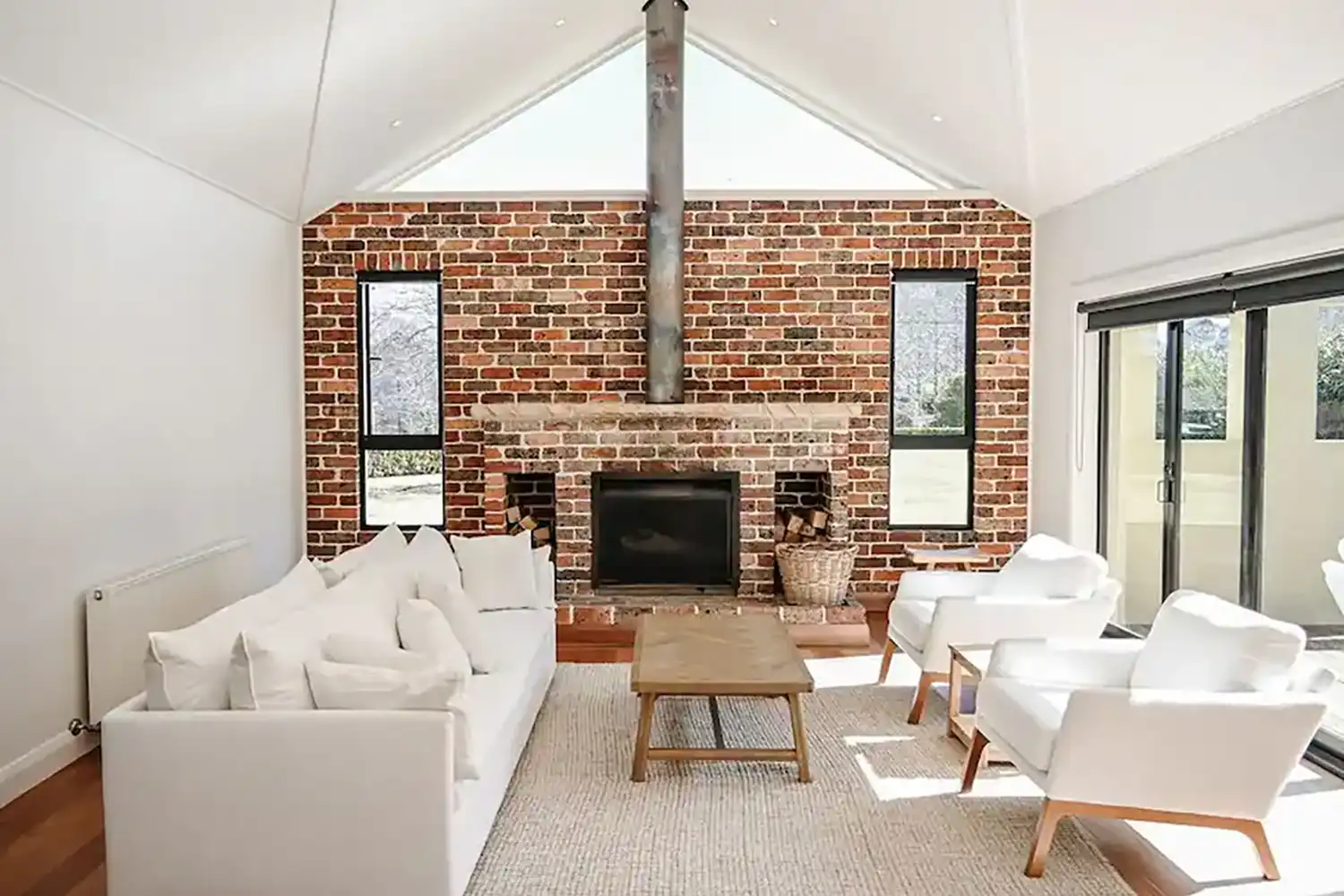 Southern Highlands AirBnB - The Wattle - Bowral